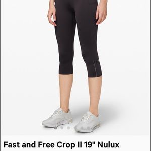 Lululemon Fast and Free 19” crop